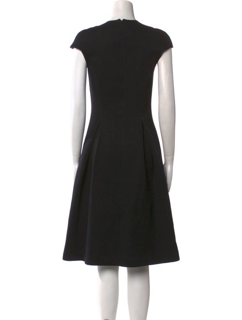 Teri Jon by Rickie Freeman Crew Neck Midi Length Dress