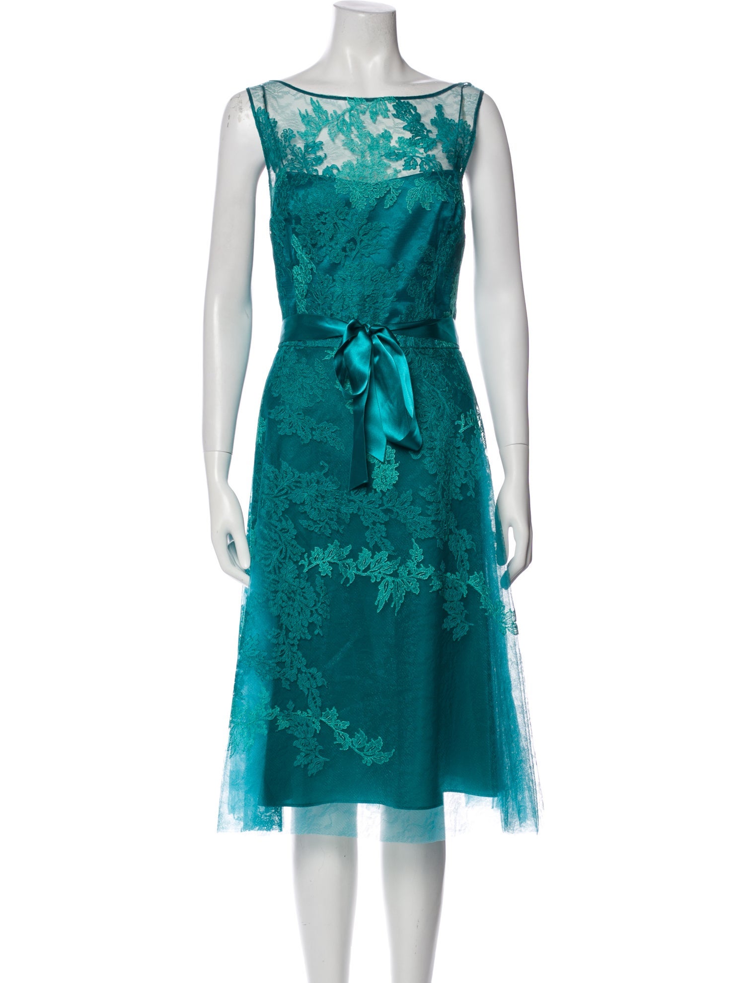Teri Jon by Rickie Freeman Lace Pattern Knee-Length Dress