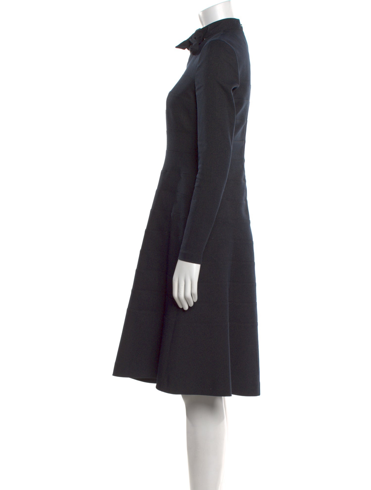 Teri Jon by Rickie Freeman Mock Neck Knee-Length Dress