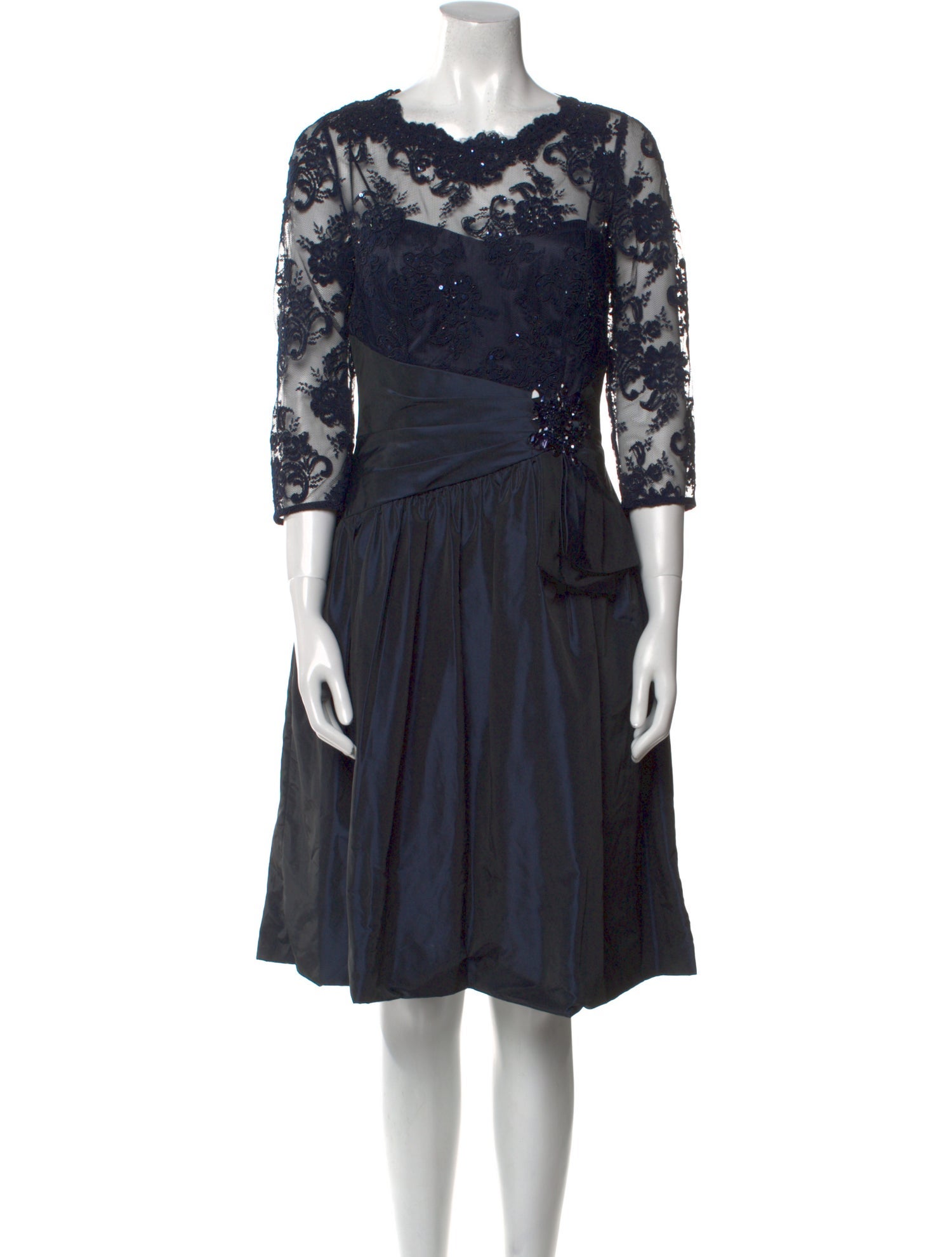 Teri Jon by Rickie Freeman Bateau Neckline Knee-Length Dress