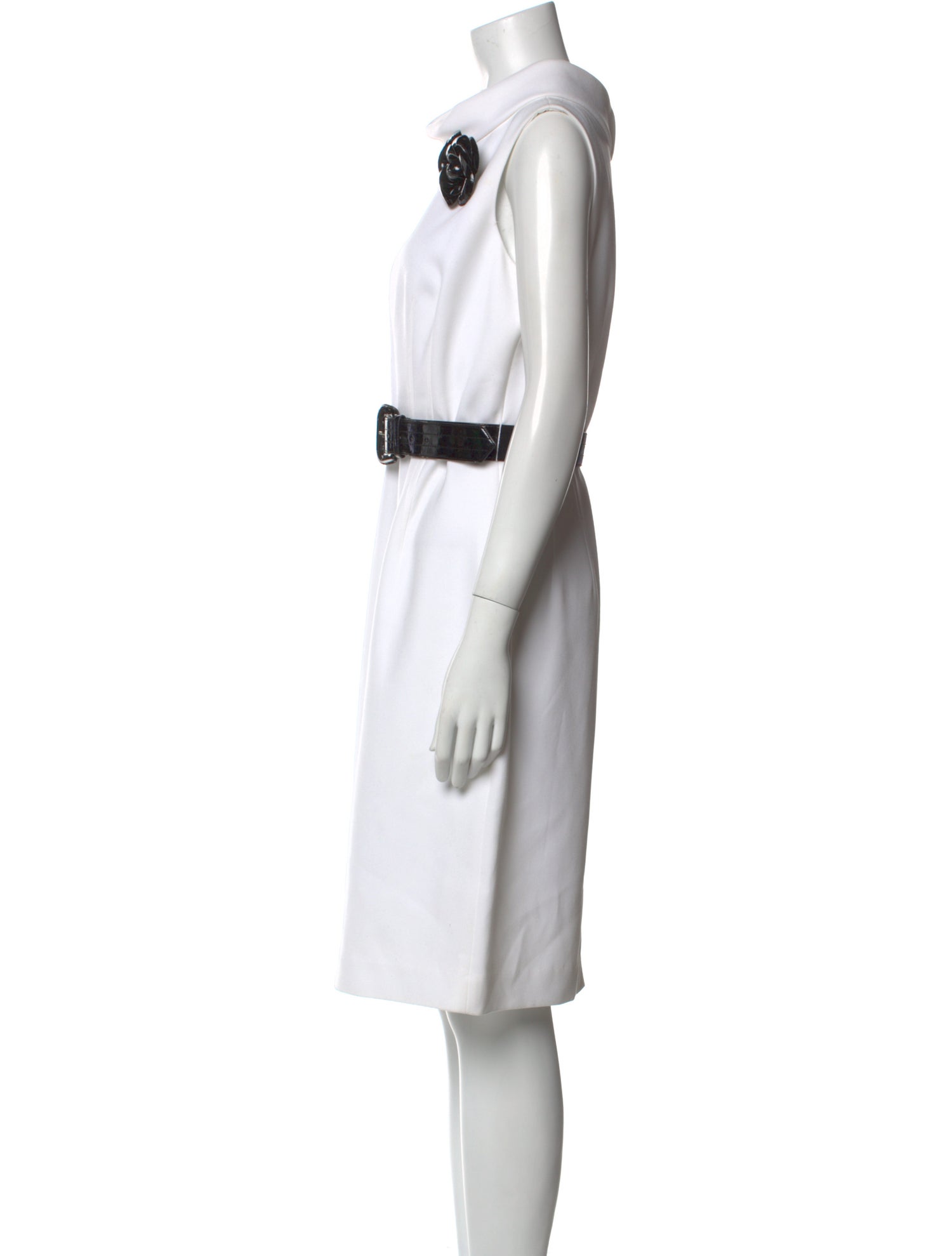 Teri Jon by Rickie Freeman Bateau Neckline Knee-Length Dress