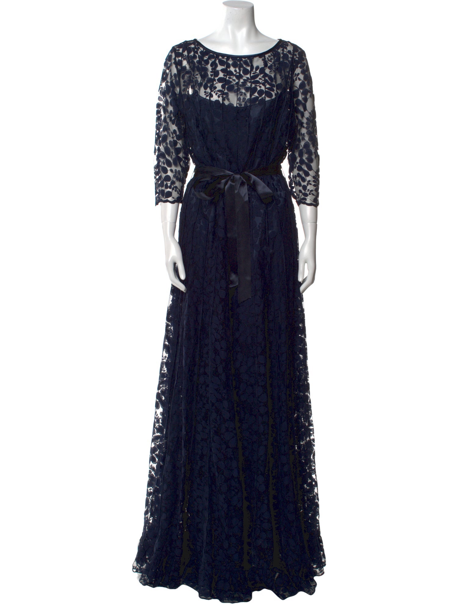 Teri Jon by Rickie Freeman Lace Pattern Long Dress w/ Tags