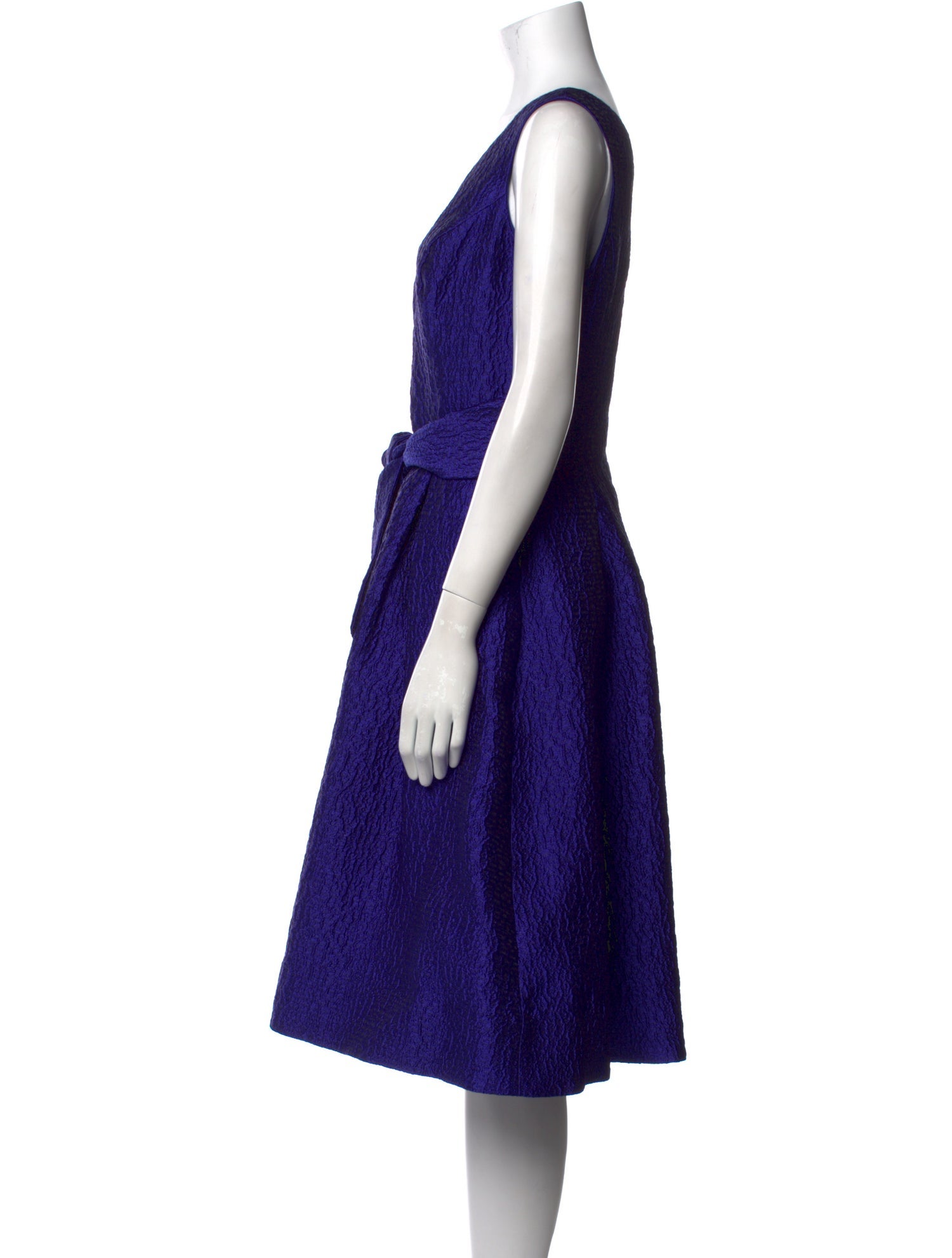 Teri Jon by Rickie Freeman V-Neck Midi Length Dress