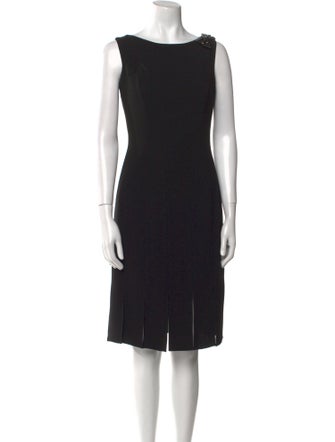 Teri Jon by Rickie Freeman Bateau Neckline Knee-Length Dress