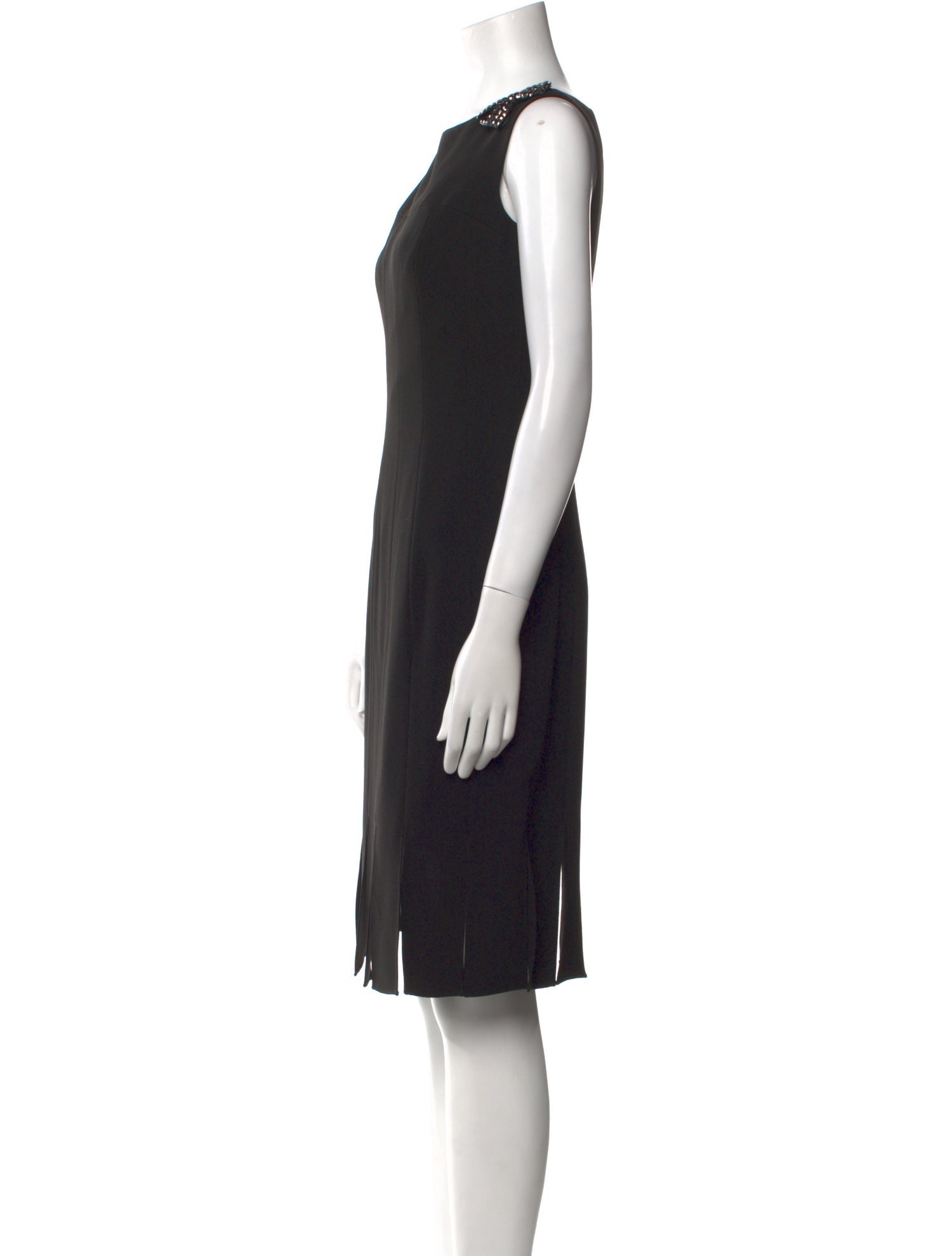 Teri Jon by Rickie Freeman Bateau Neckline Knee-Length Dress