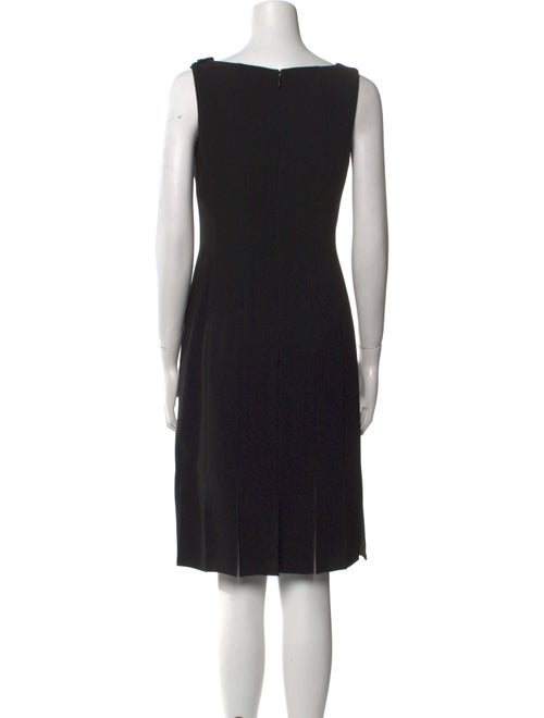 Teri Jon by Rickie Freeman Bateau Neckline Knee-Length Dress