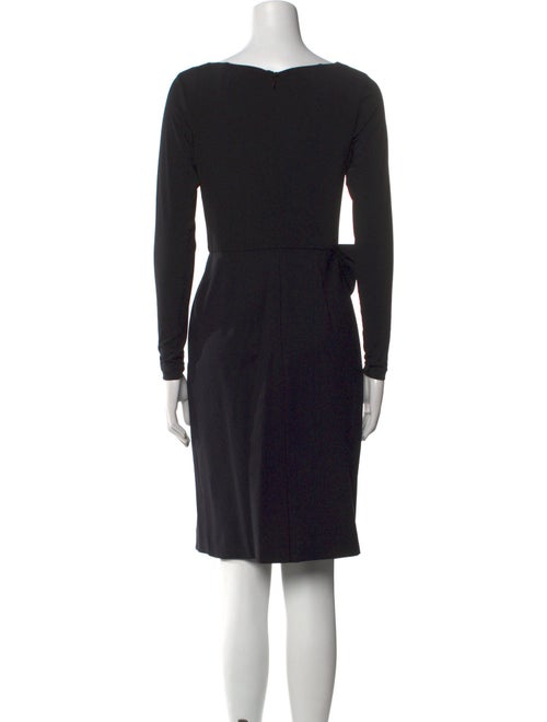 Teri Jon by Rickie Freeman Bateau Neckline Knee-Length Dress