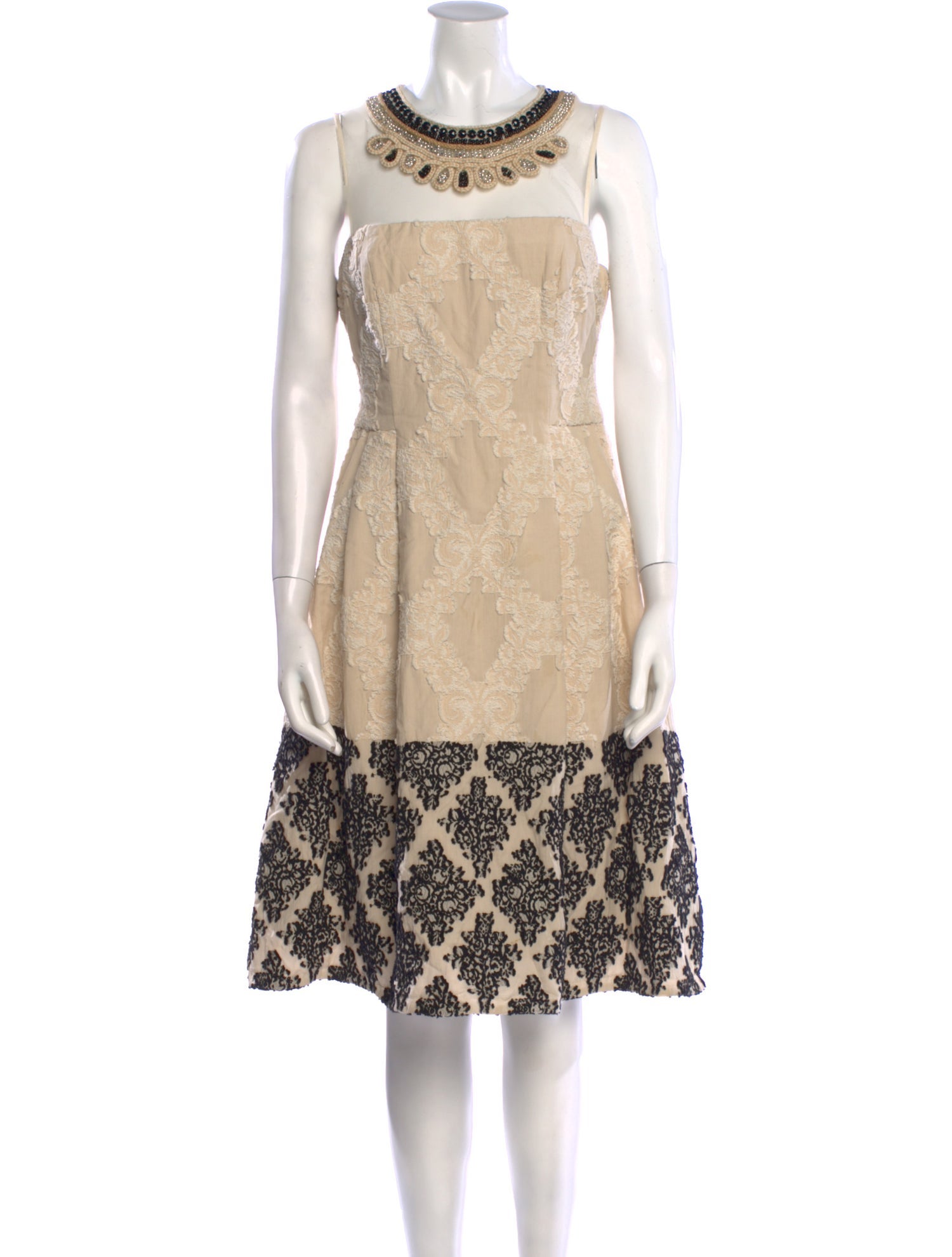 Teri Jon by Rickie Freeman Lace Pattern Knee-Length Dress