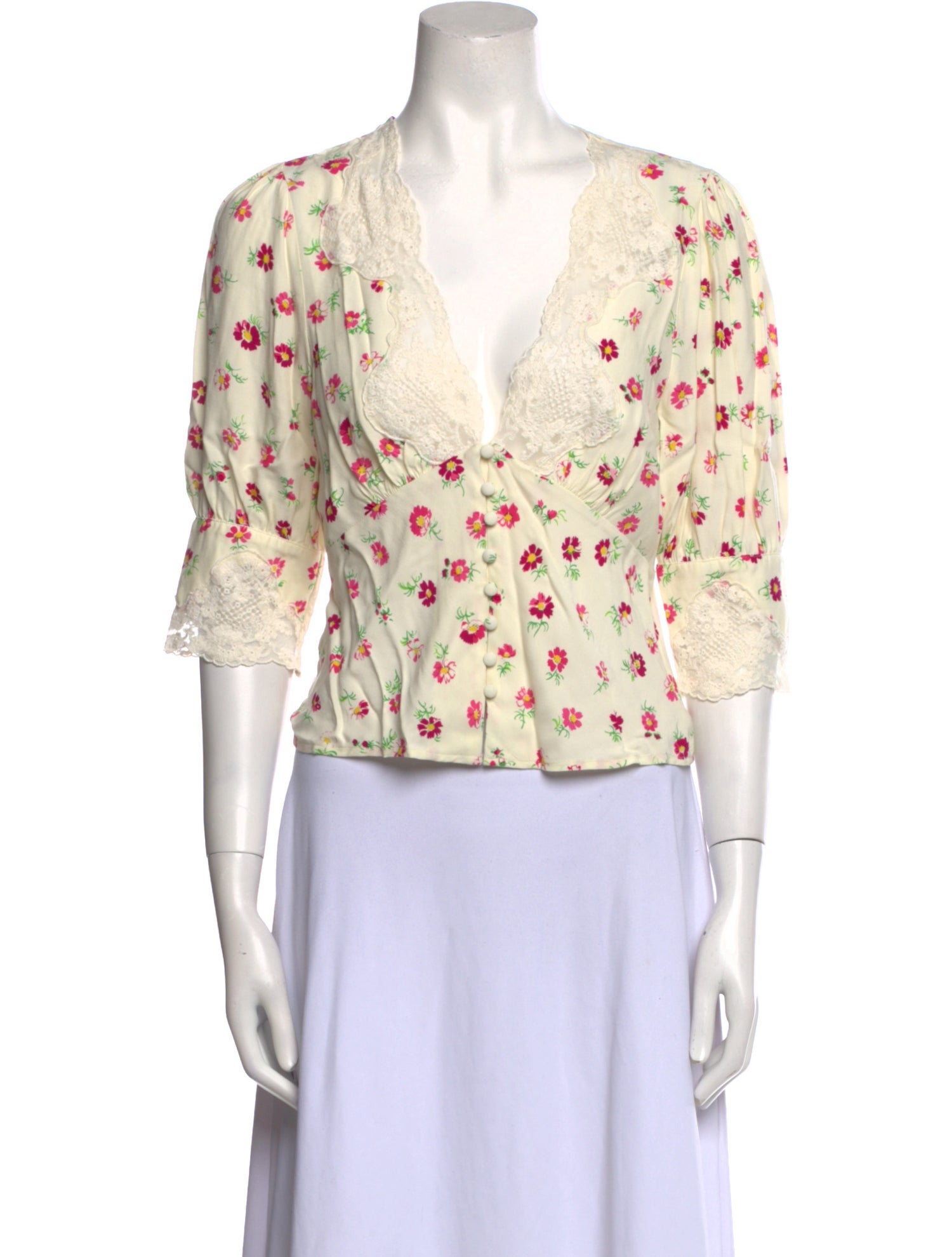 RIXO Floral Print V-Neck Crop Top