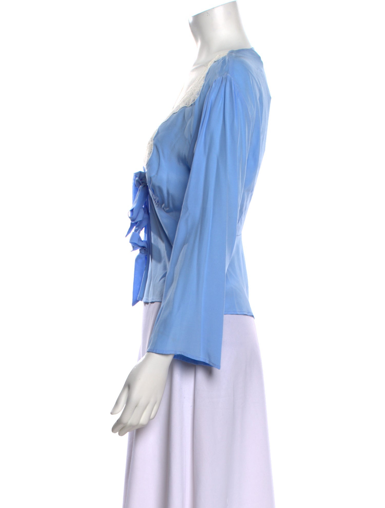 RIXO V-Neck Three-Quarter Sleeve Top w/ Tags