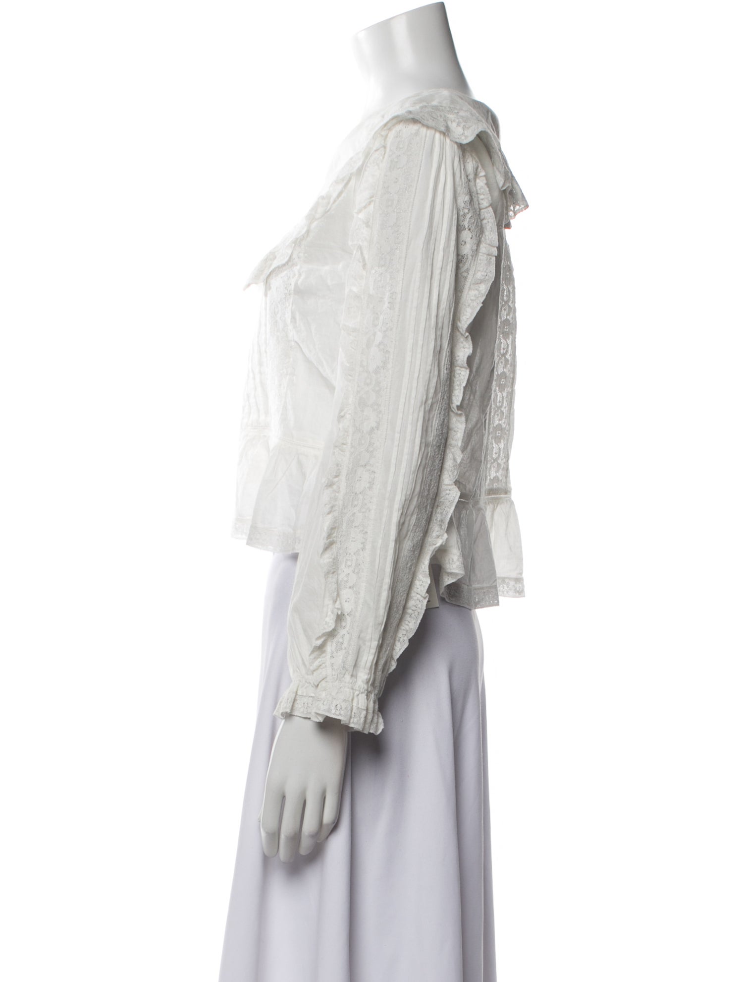 RIXO V-Neck Three-Quarter Sleeve Crop Top