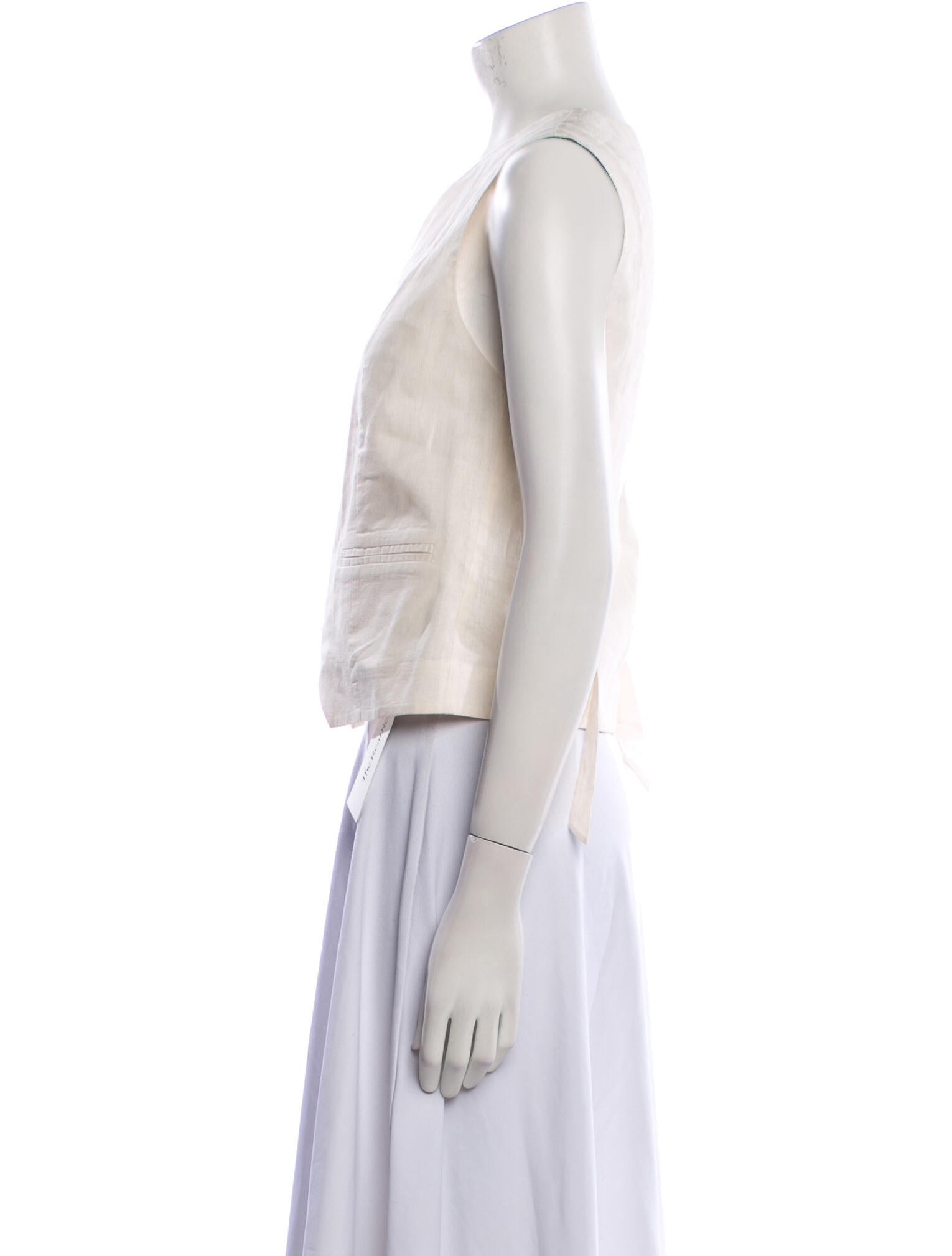 RIXO V-Neck Sleeveless Crop Top