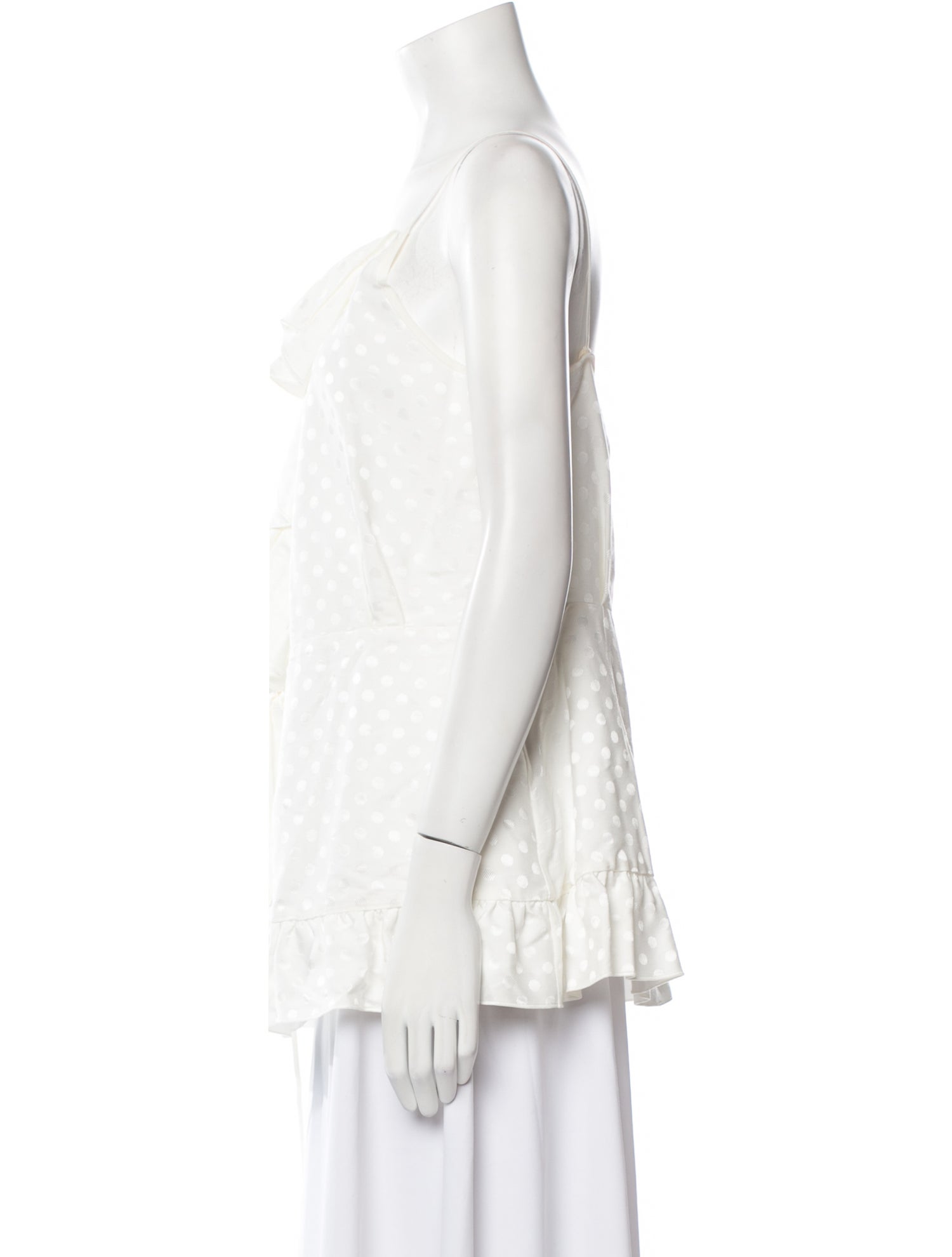 RACIL V-Neck Sleeveless Blouse w/ Tags