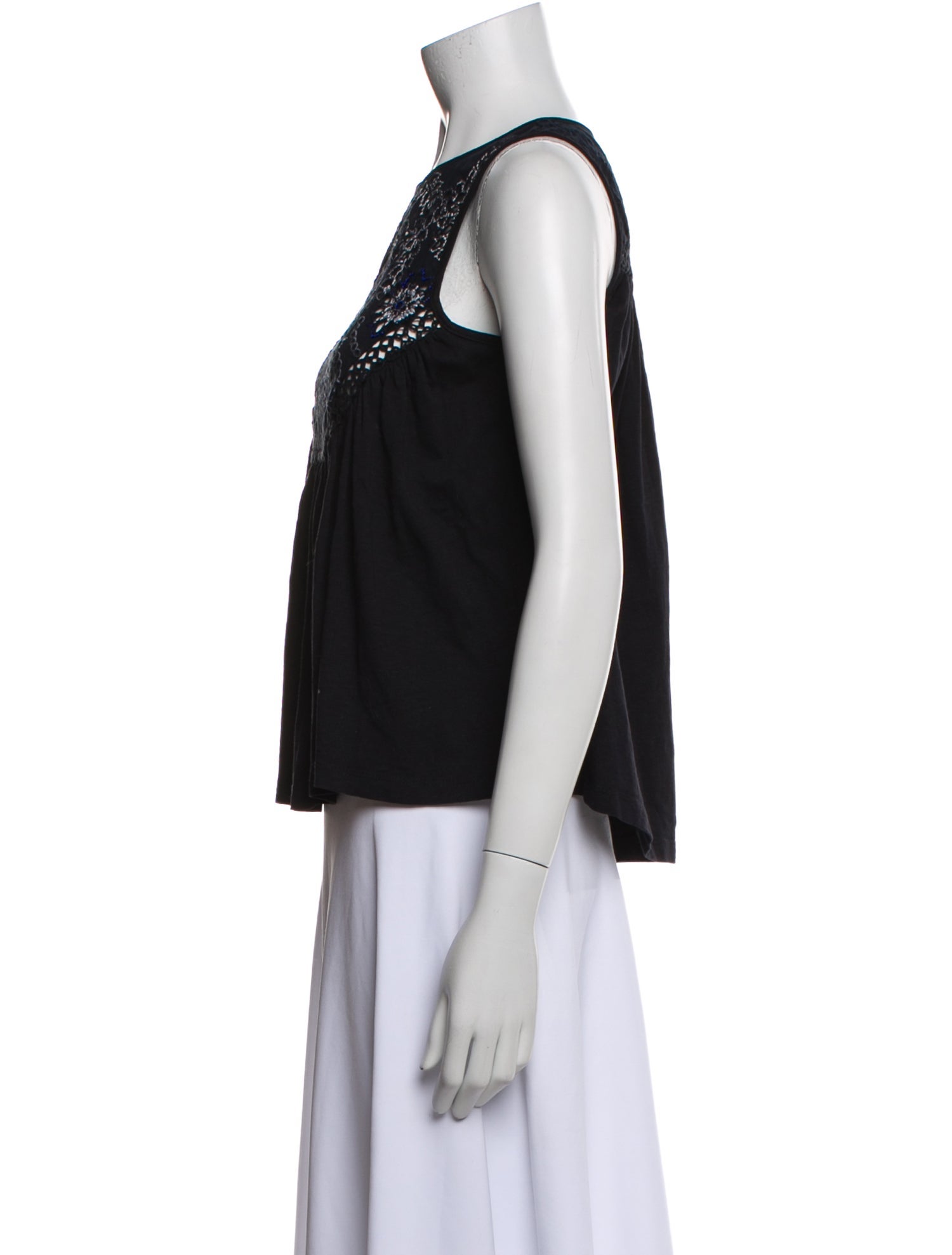 Ranna Gill Crew Neck Sleeveless Crop Top