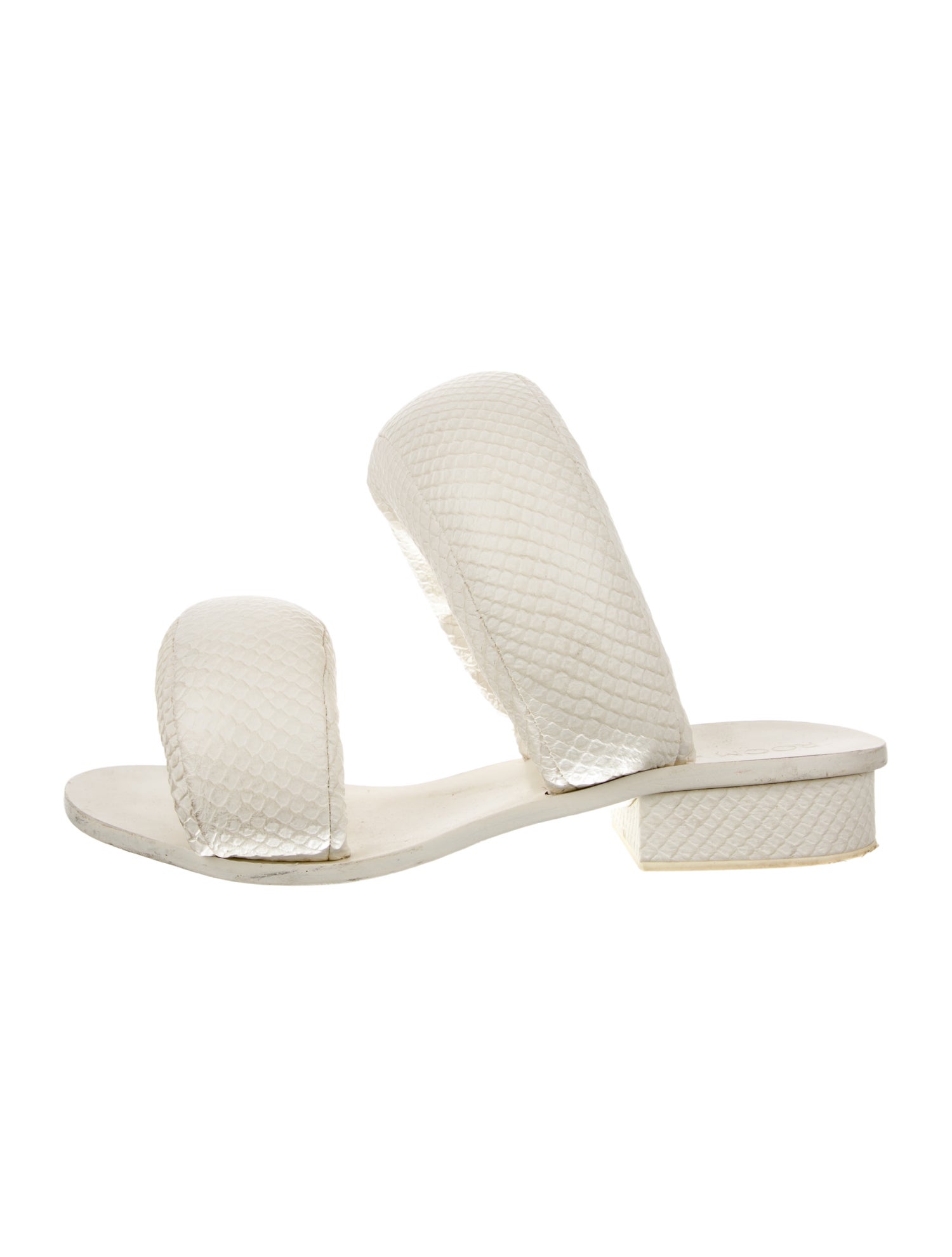 ROOM x Cult Gaia Leather Slides