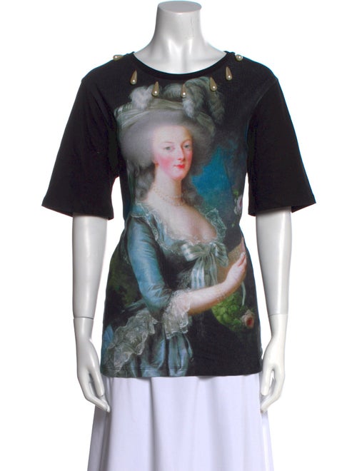 Romance Was Born Graphic Print Scoop Neck T-Shirt