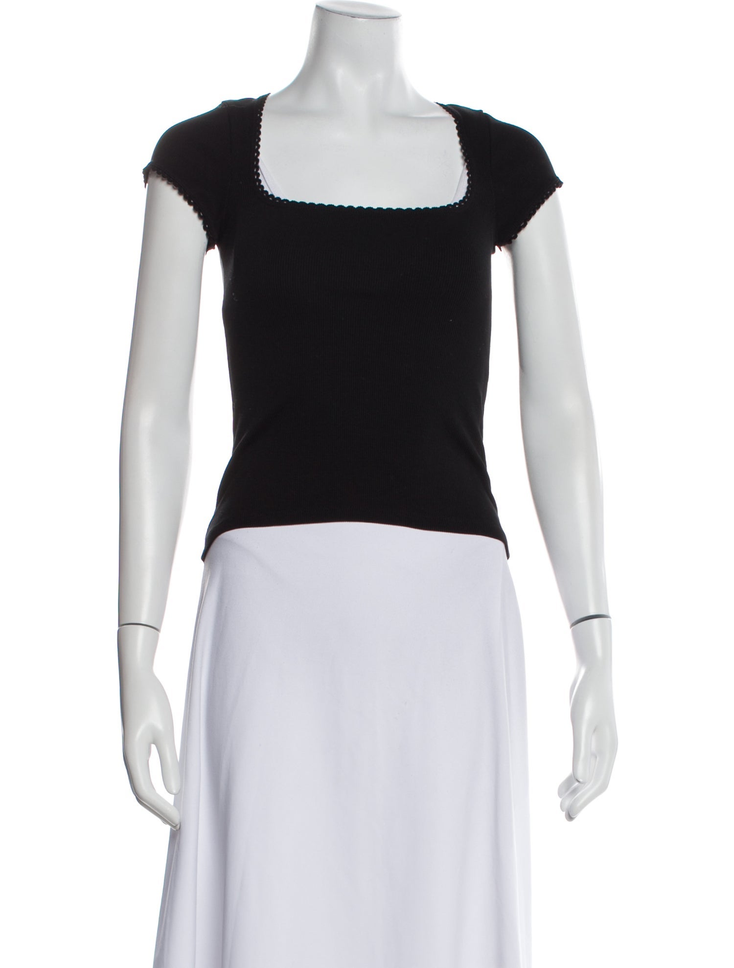 Rouje Square Neckline Short Sleeve Crop Top