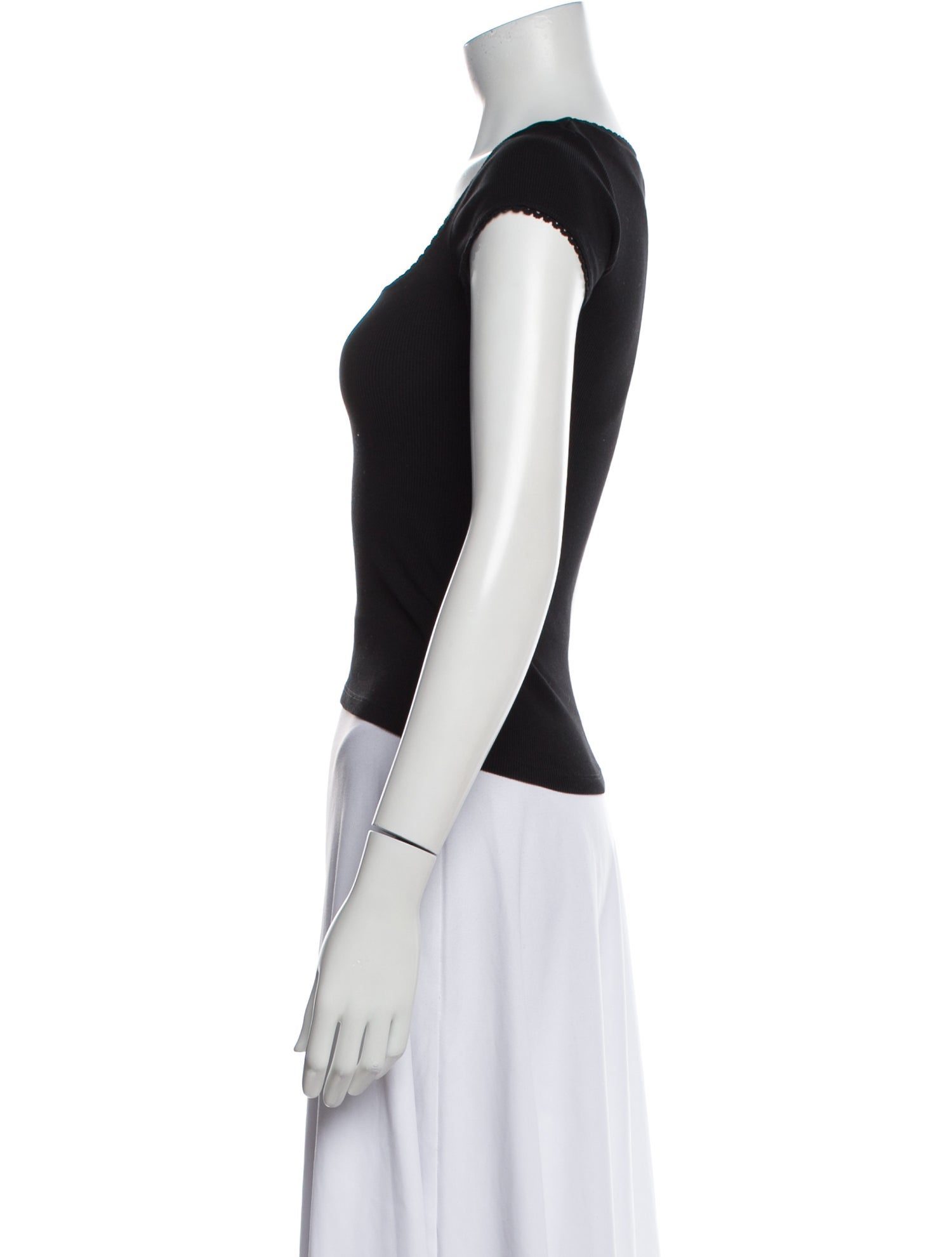 Rouje Square Neckline Short Sleeve Crop Top