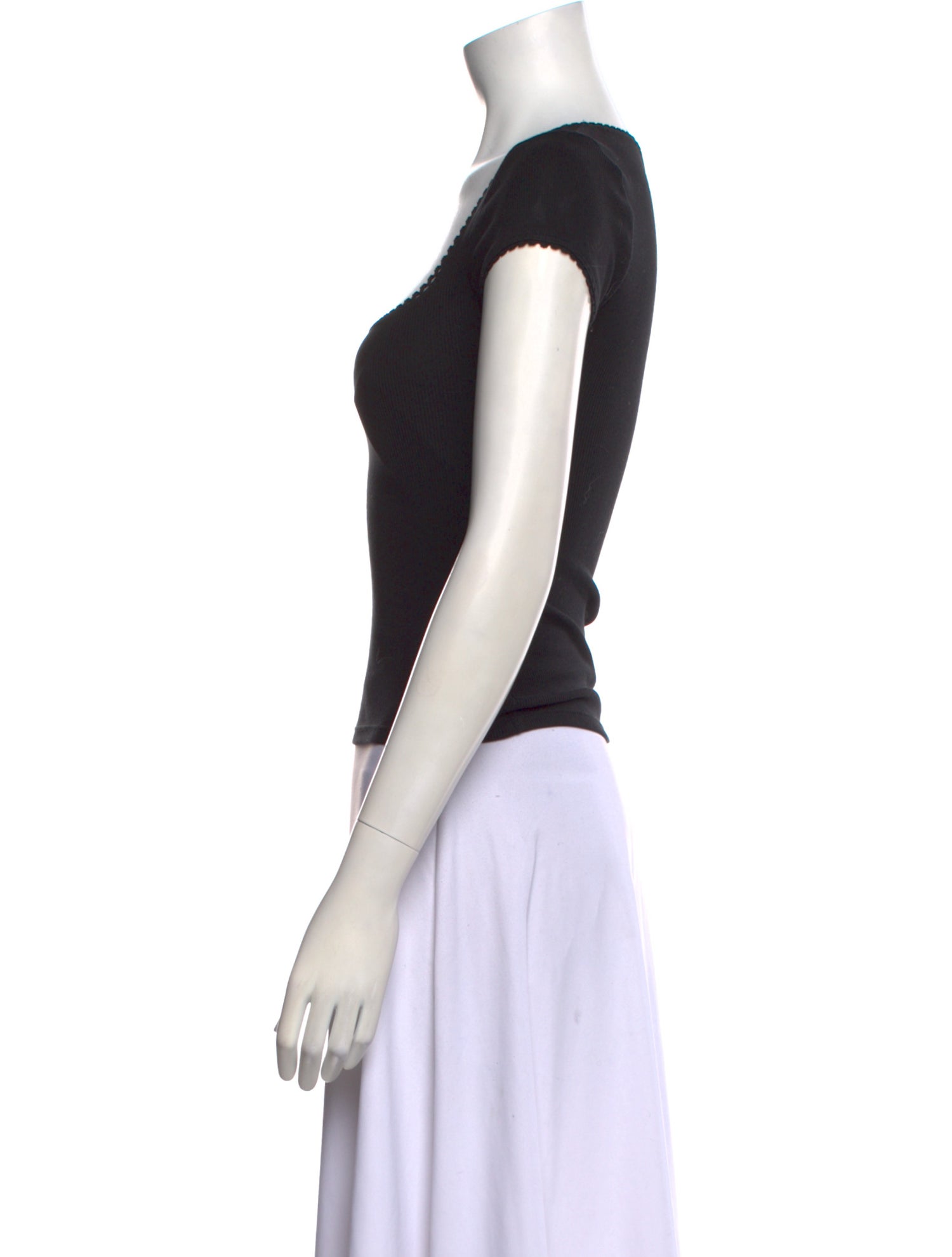 Rouje Square Neckline Short Sleeve Crop Top