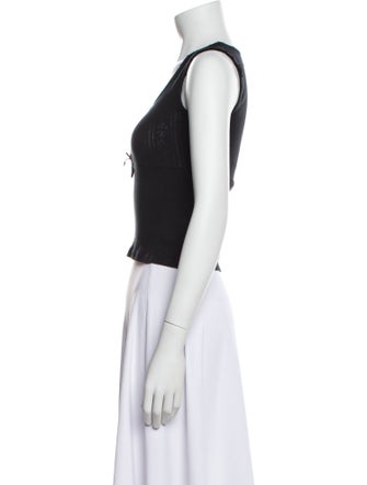 Rouje Scoop Neck Sleeveless Crop Top