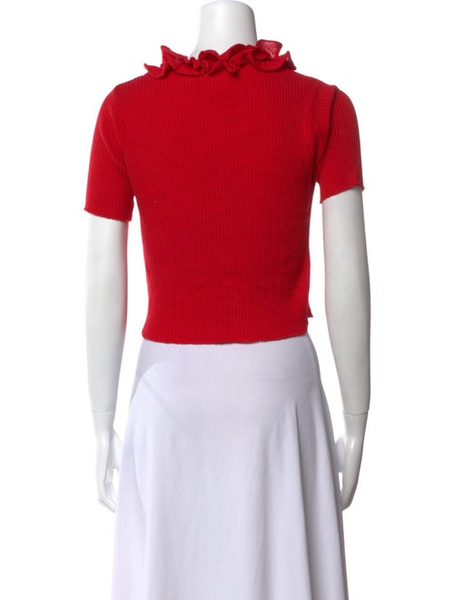 Rouje V-Neck Short Sleeve Crop Top