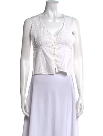 Rouje V-Neck Sleeveless Crop Top