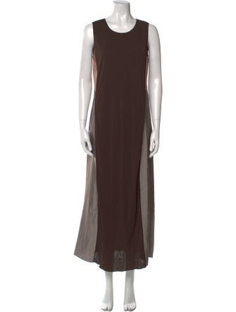 Rozae Nichols Scoop Neck Long Dress
