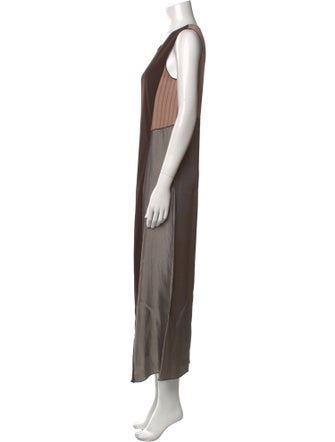 Rozae Nichols Scoop Neck Long Dress