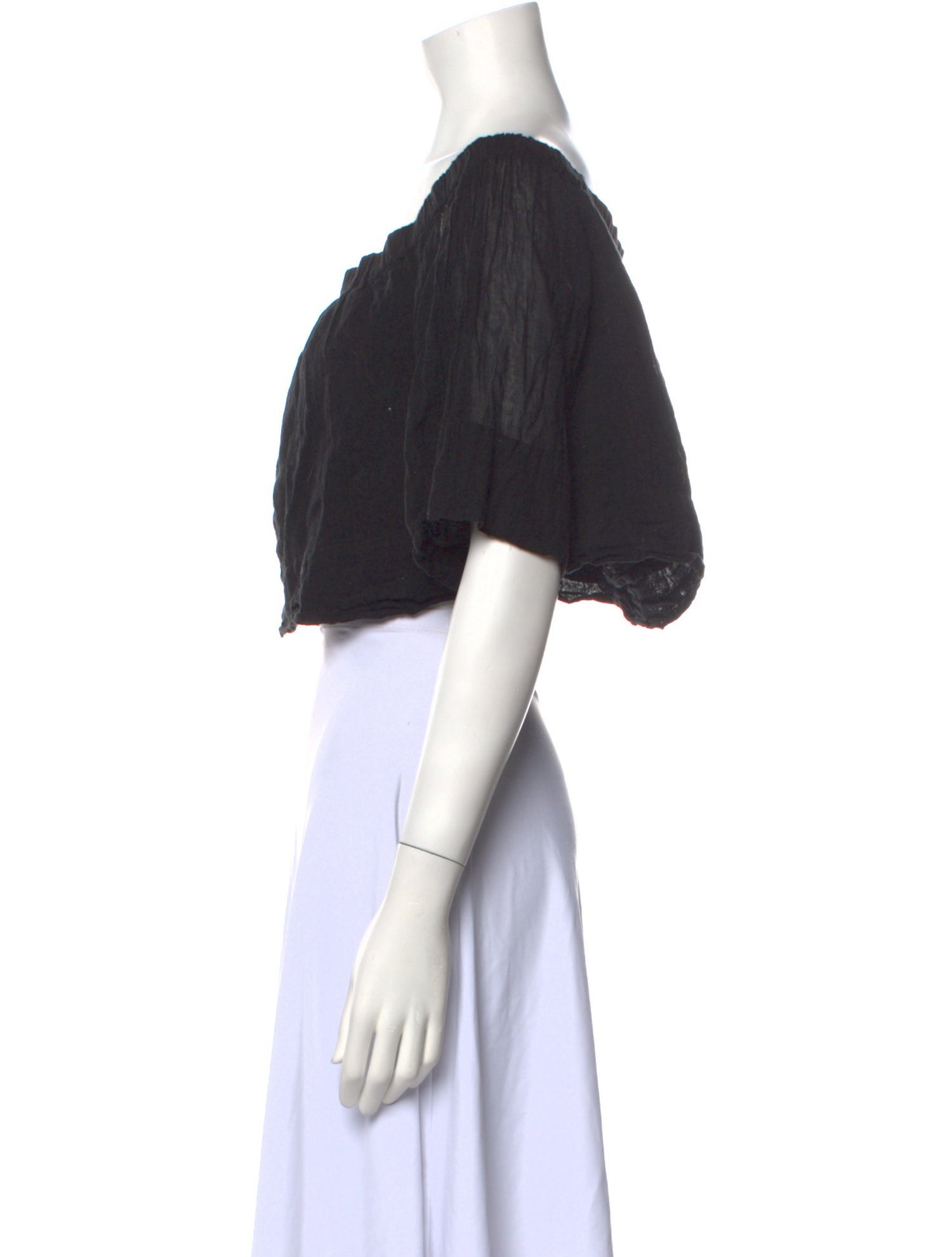 Raquel Allegra Bateau Neckline Short Sleeve Crop Top