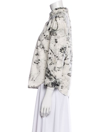 Raquel Allegra Floral Print Three-Quarter Sleeve Button-Up Top