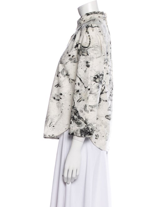 Raquel Allegra Floral Print Three-Quarter Sleeve Button-Up Top