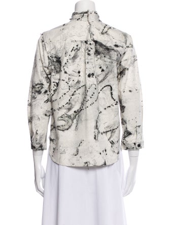 Raquel Allegra Floral Print Three-Quarter Sleeve Button-Up Top