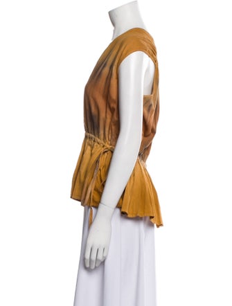 Raquel Allegra Printed V-Neck Blouse