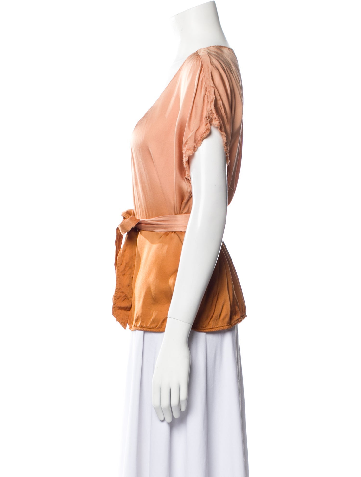 Raquel Allegra Scoop Neck Short Sleeve Blouse