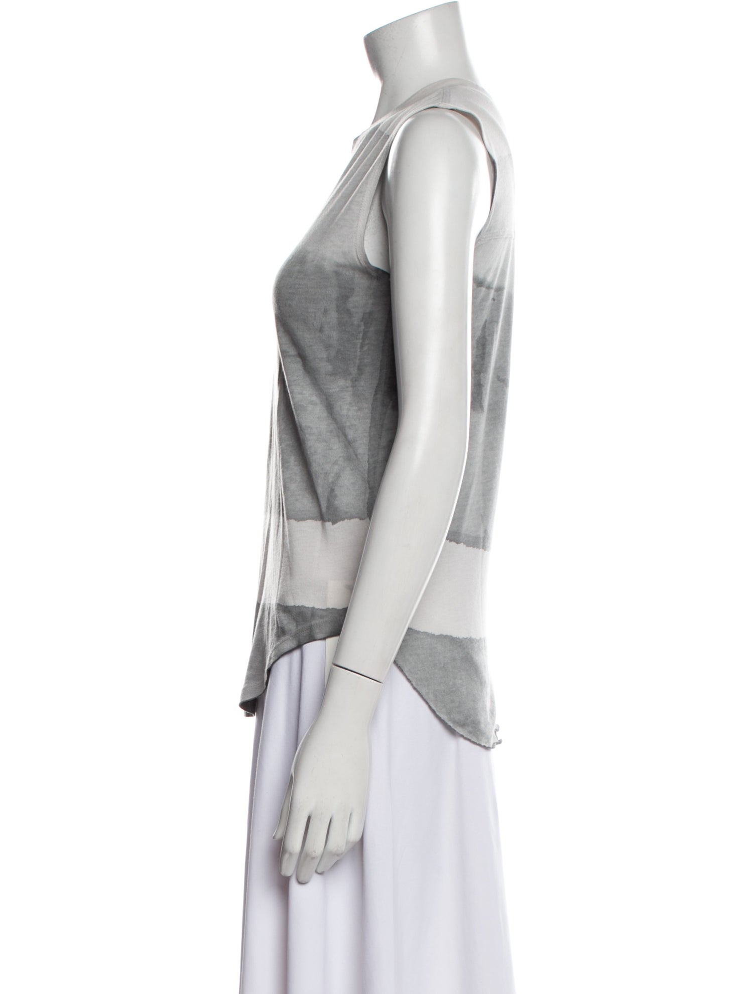 Raquel Allegra Crew Neck Sleeveless Top