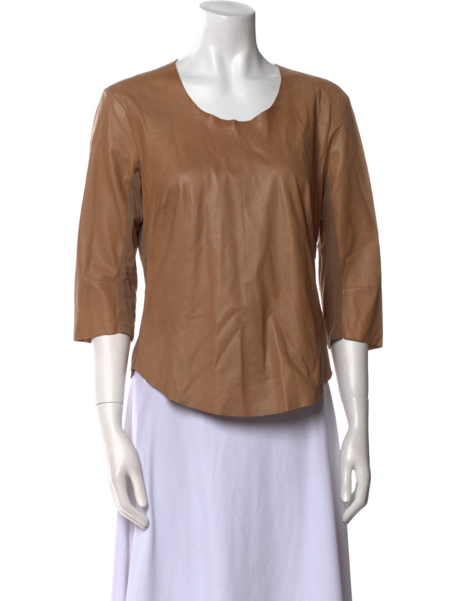 Raquel Allegra Scoop Neck Three-Quarter Sleeve Top