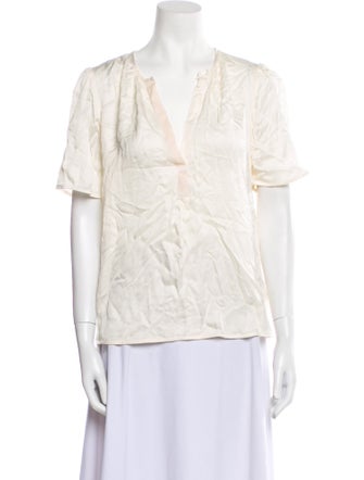 Raquel Allegra V-Neck Short Sleeve Blouse
