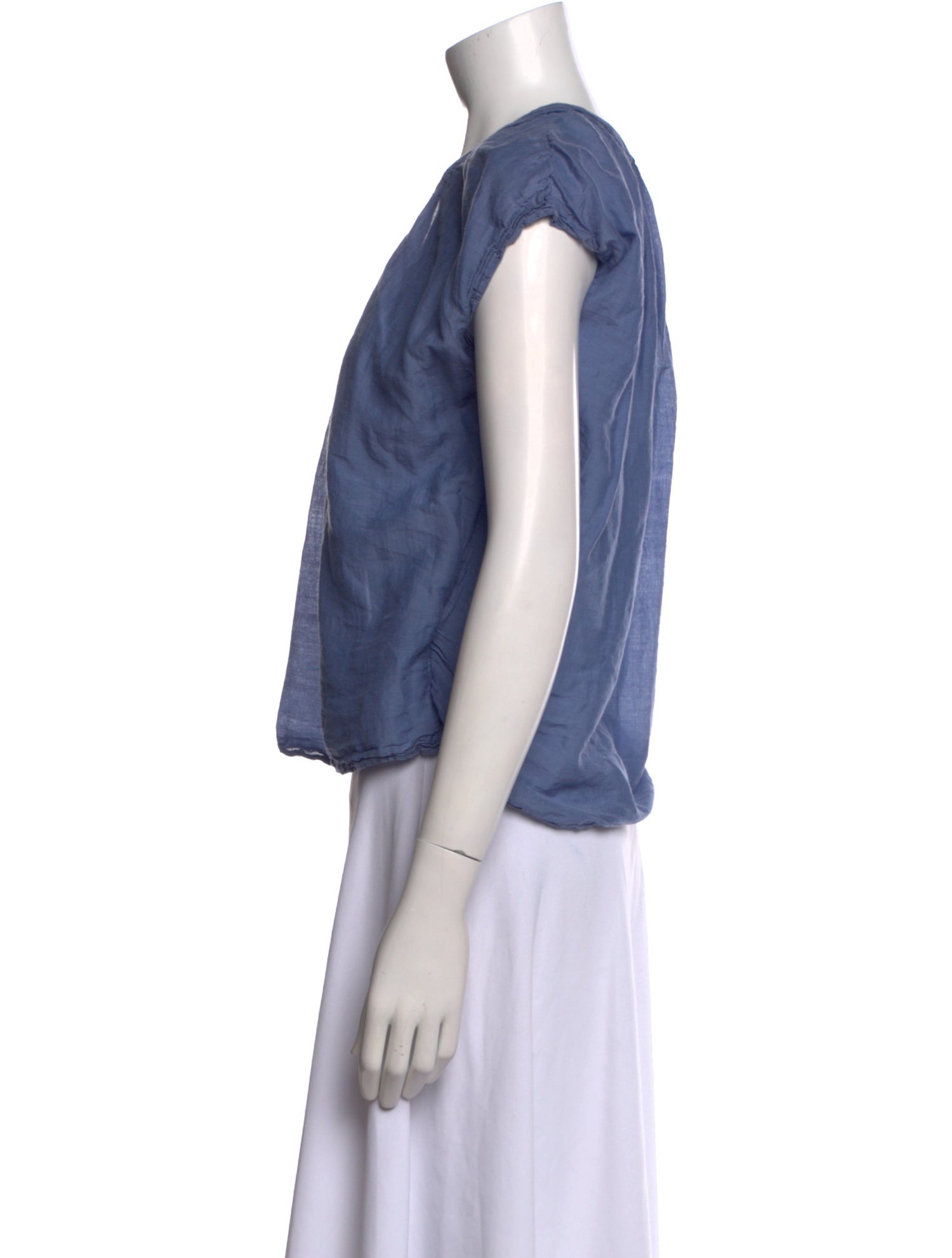 Raquel Allegra Bateau Neckline Short Sleeve Crop Top