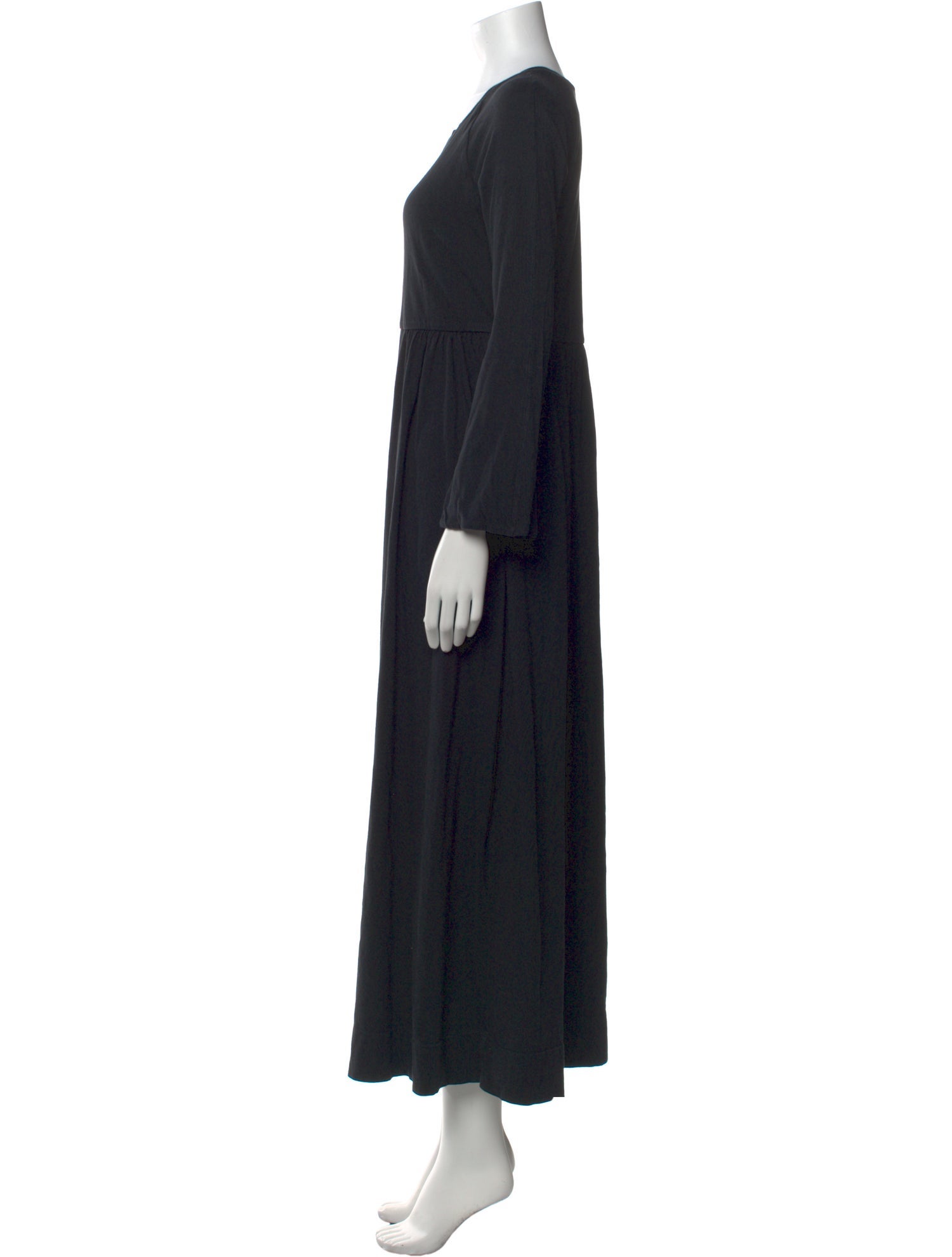 Raquel Allegra Scoop Neck Long Dress