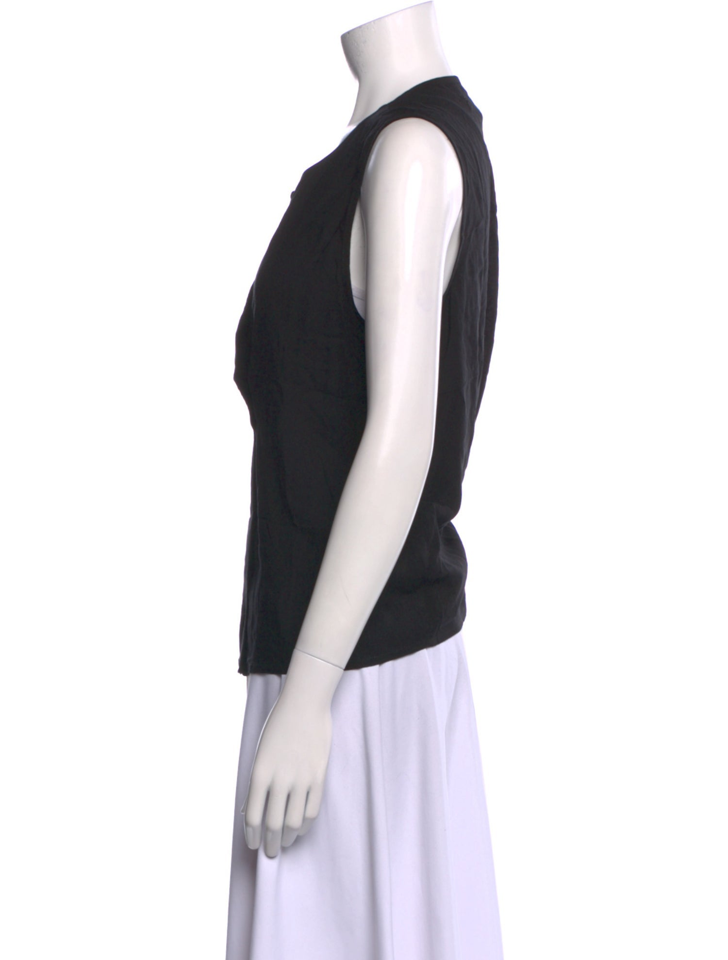 Raquel Allegra Scoop Neck Sleeveless Top