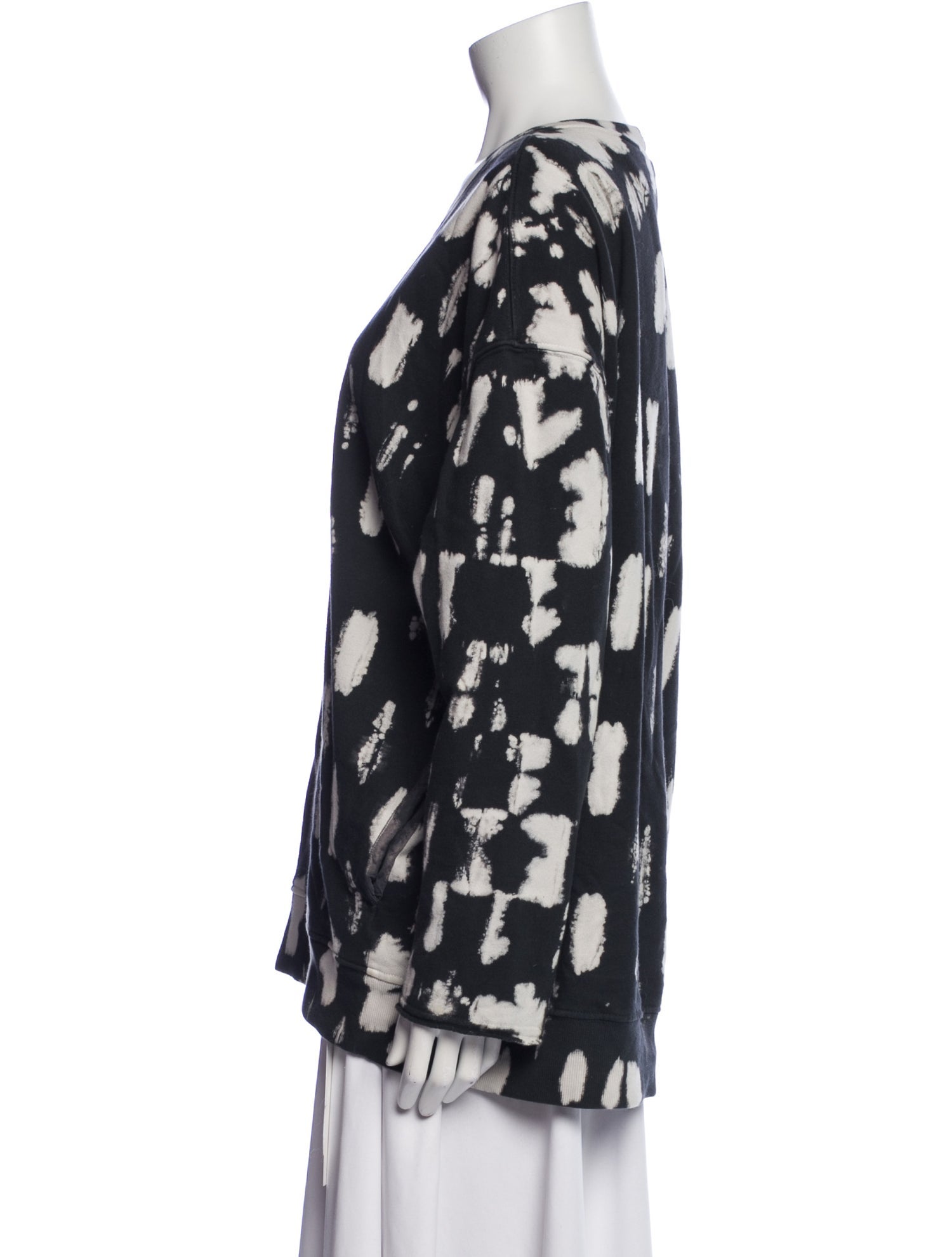 Raquel Allegra Printed Scoop Neck Blouse