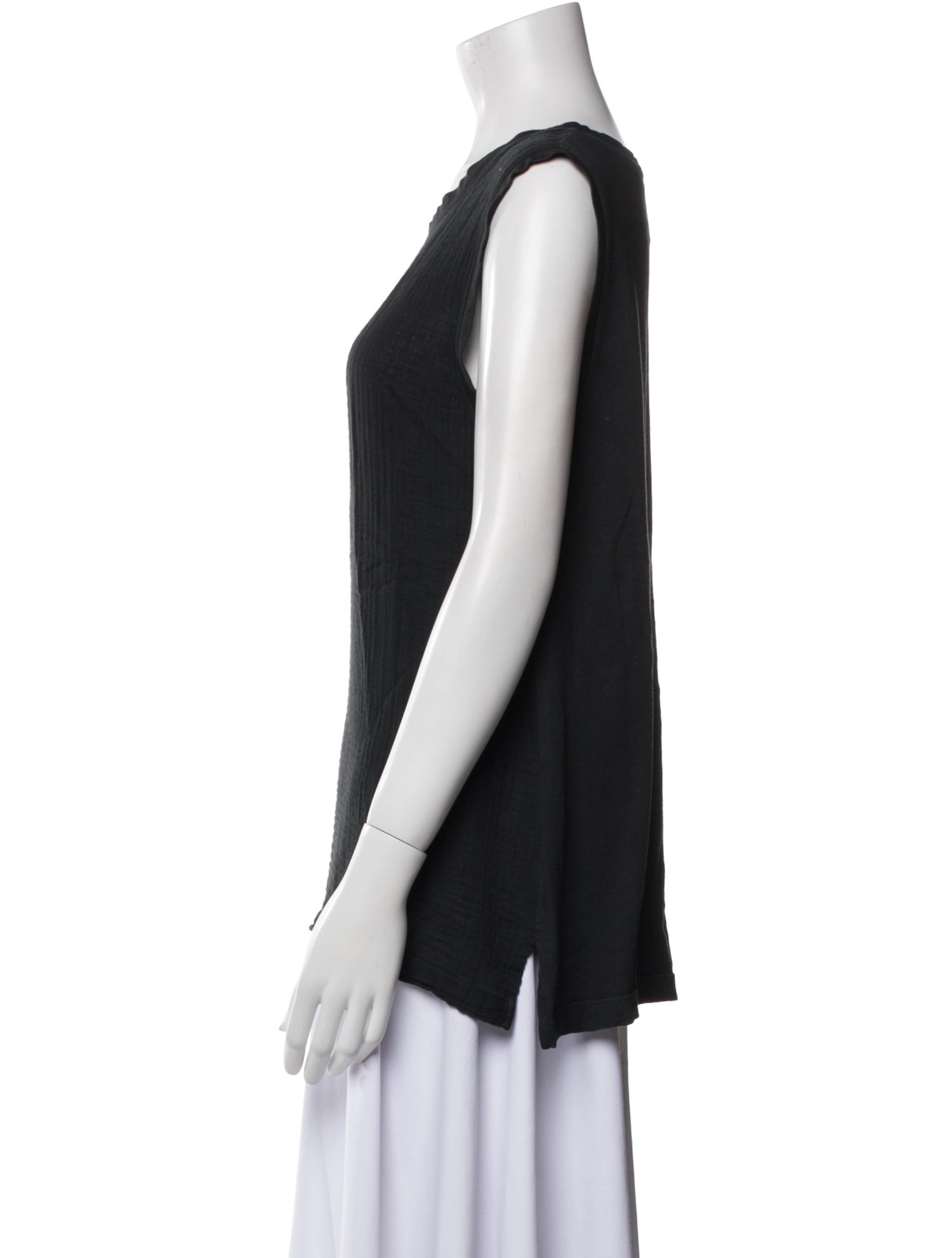 Raquel Allegra Scoop Neck Sleeveless Top