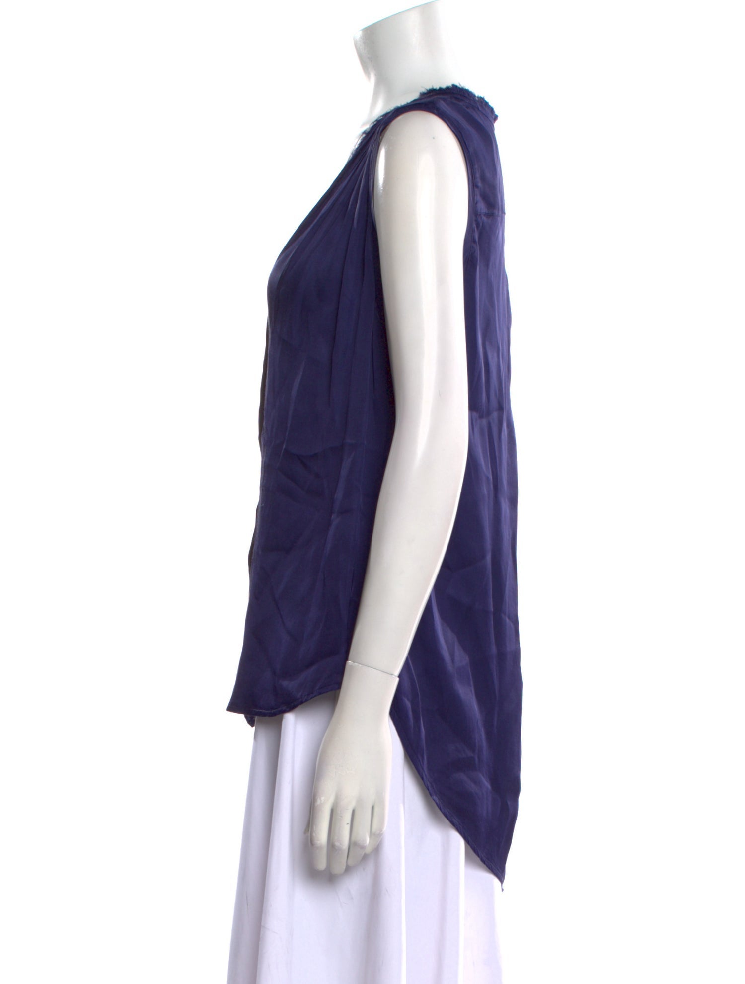 Raquel Allegra V-Neck Sleeveless Blouse
