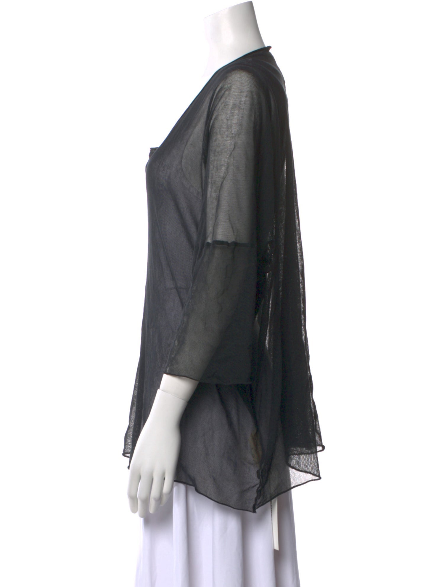 Raquel Allegra Scoop Neck Three-Quarter Sleeve T-Shirt