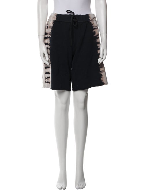 Raquel Allegra Knee-Length Shorts