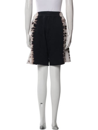 Raquel Allegra Knee-Length Shorts