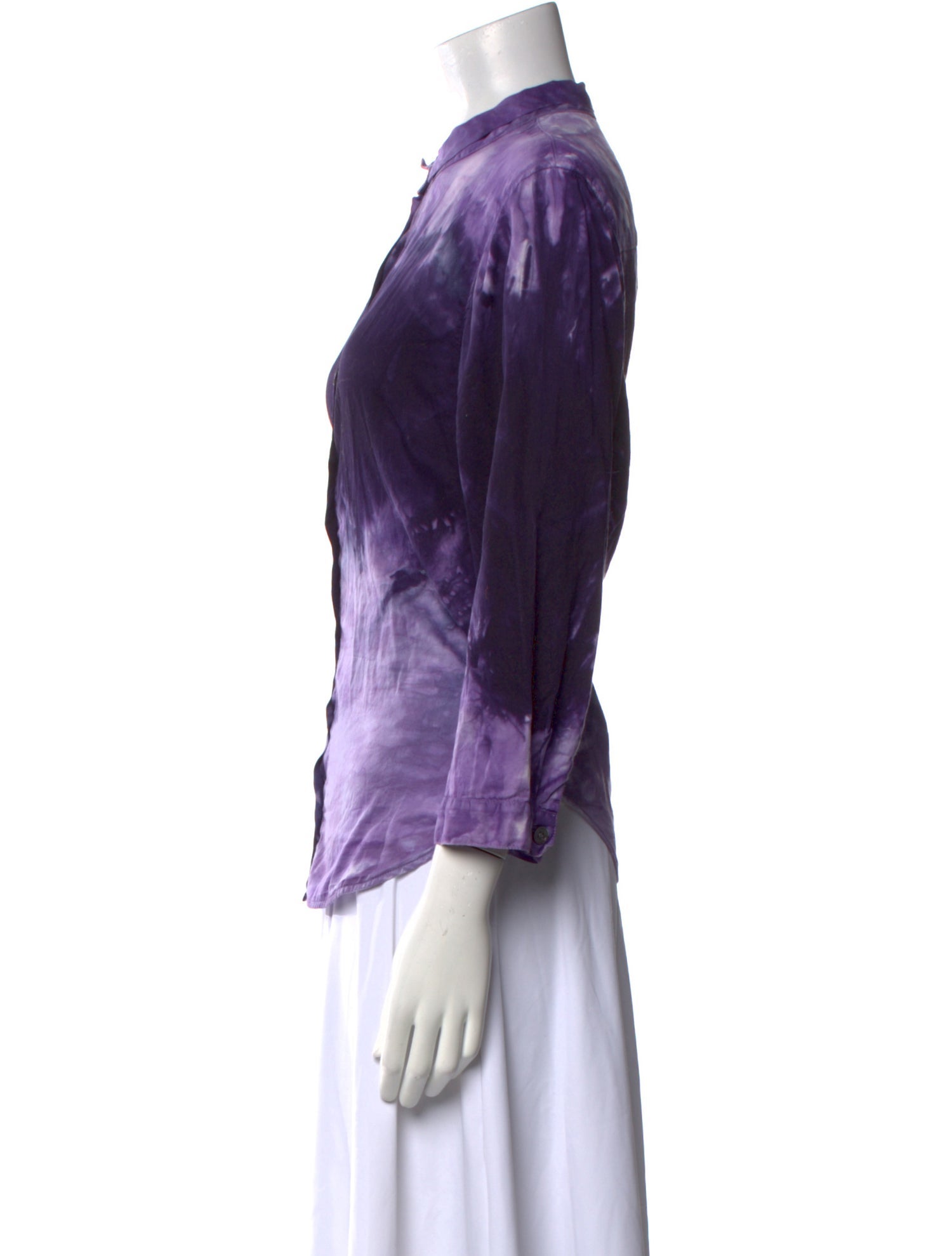 Raquel Allegra Three-Quarter Sleeve Button-Up Top