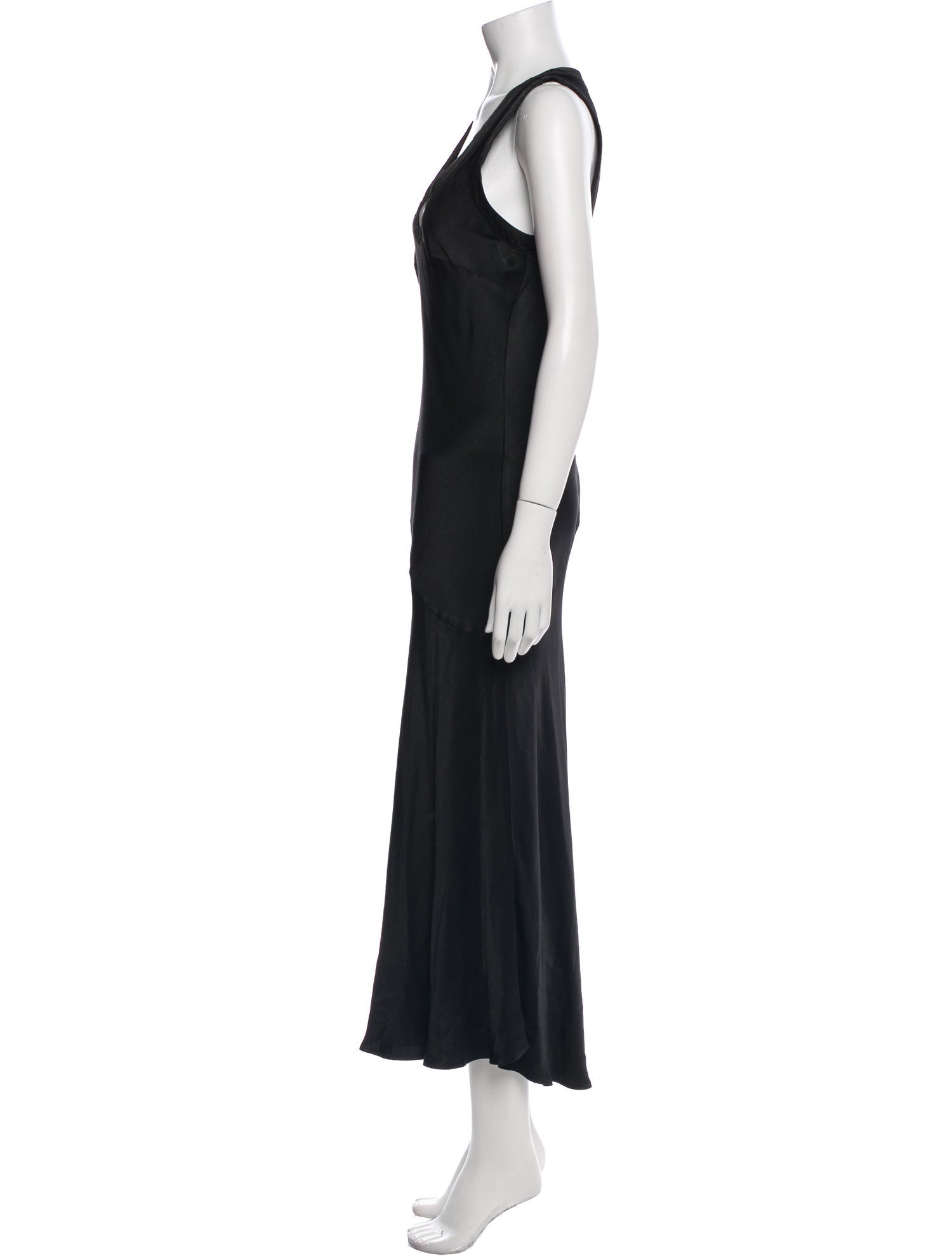 Raquel Allegra Scoop Neck Long Dress