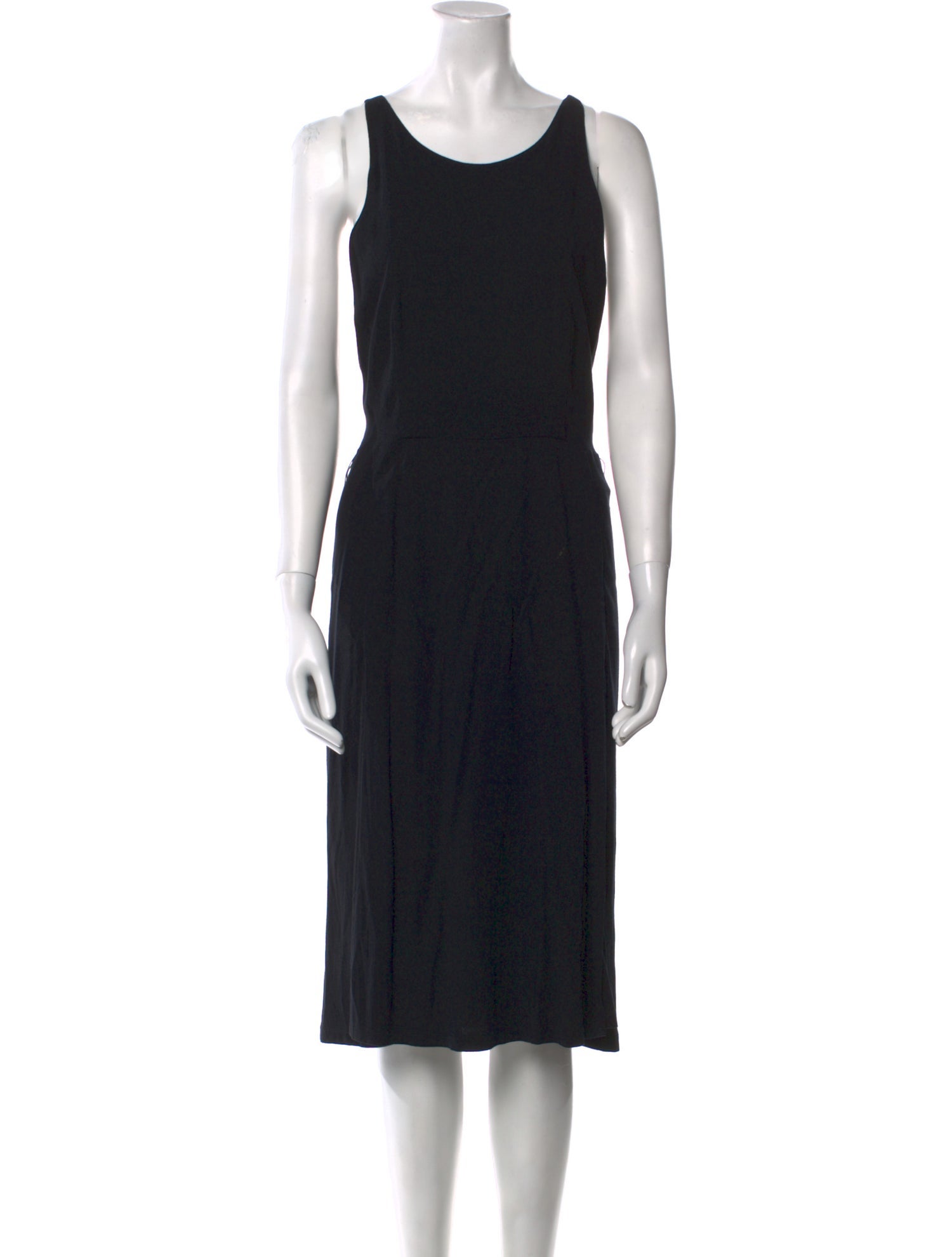 Raquel Allegra Scoop Neck Midi Length Dress