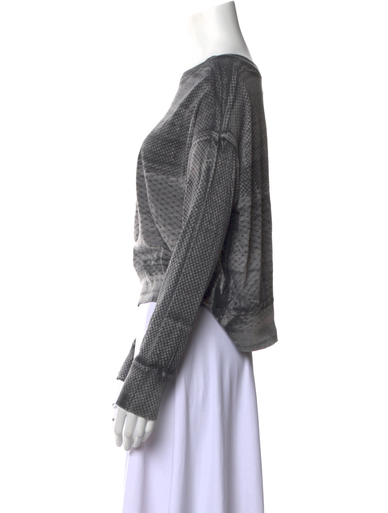 Raquel Allegra Bateau Neckline Long Sleeve Crop Top